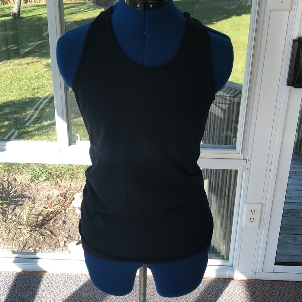 Black racer back tank